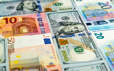 Inwestowanie w waluty w gotówce - jak robić żeby zarobić
